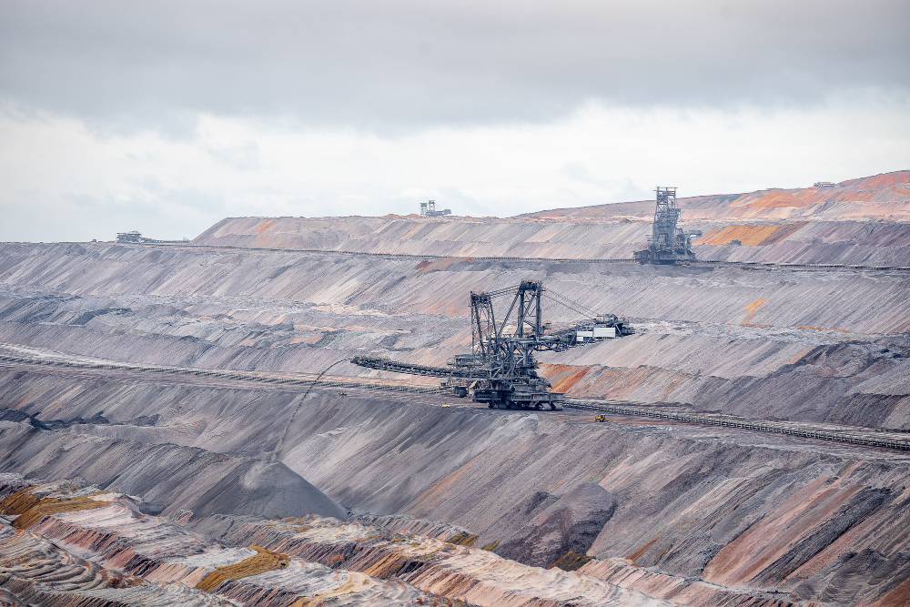Mines & Minerals Extraction
